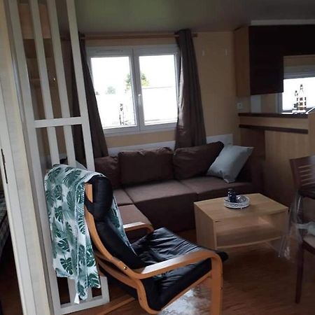 Stacaravan 4Pers In Bredene Met Eigen Tuintje 2449 Exterior foto