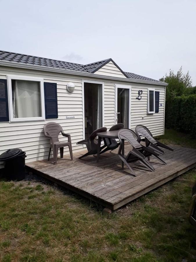 Stacaravan 4Pers In Bredene Met Eigen Tuintje 2449 Exterior foto